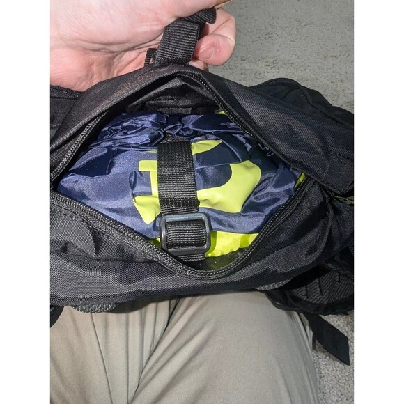 TORCH 40L Travel Backpack for Men - Large Carry On - Black NWT - Picture 10 of 10